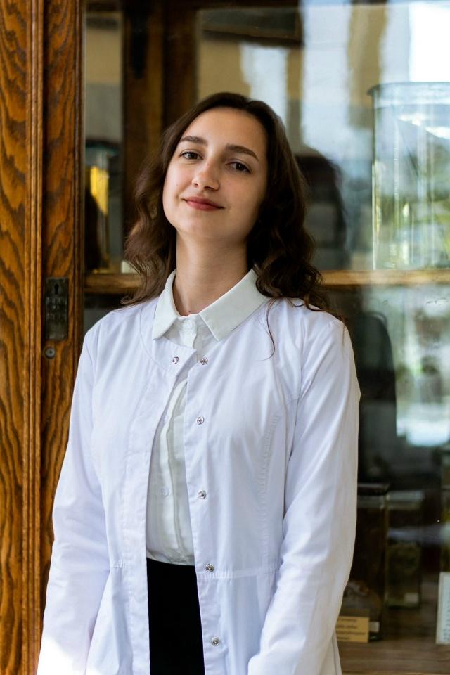 В поликлинику принят молодой врач-эндокринолог Капанжи Кристина Павловна