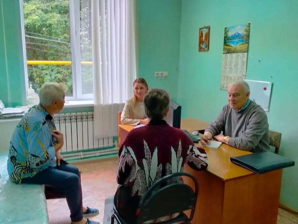 Состоялась заявленная ранее встреча главного врача состоялась заявленная ранее встреча главного врача